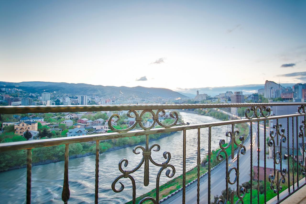 Gtm Plaza Tbilisi Exterior foto